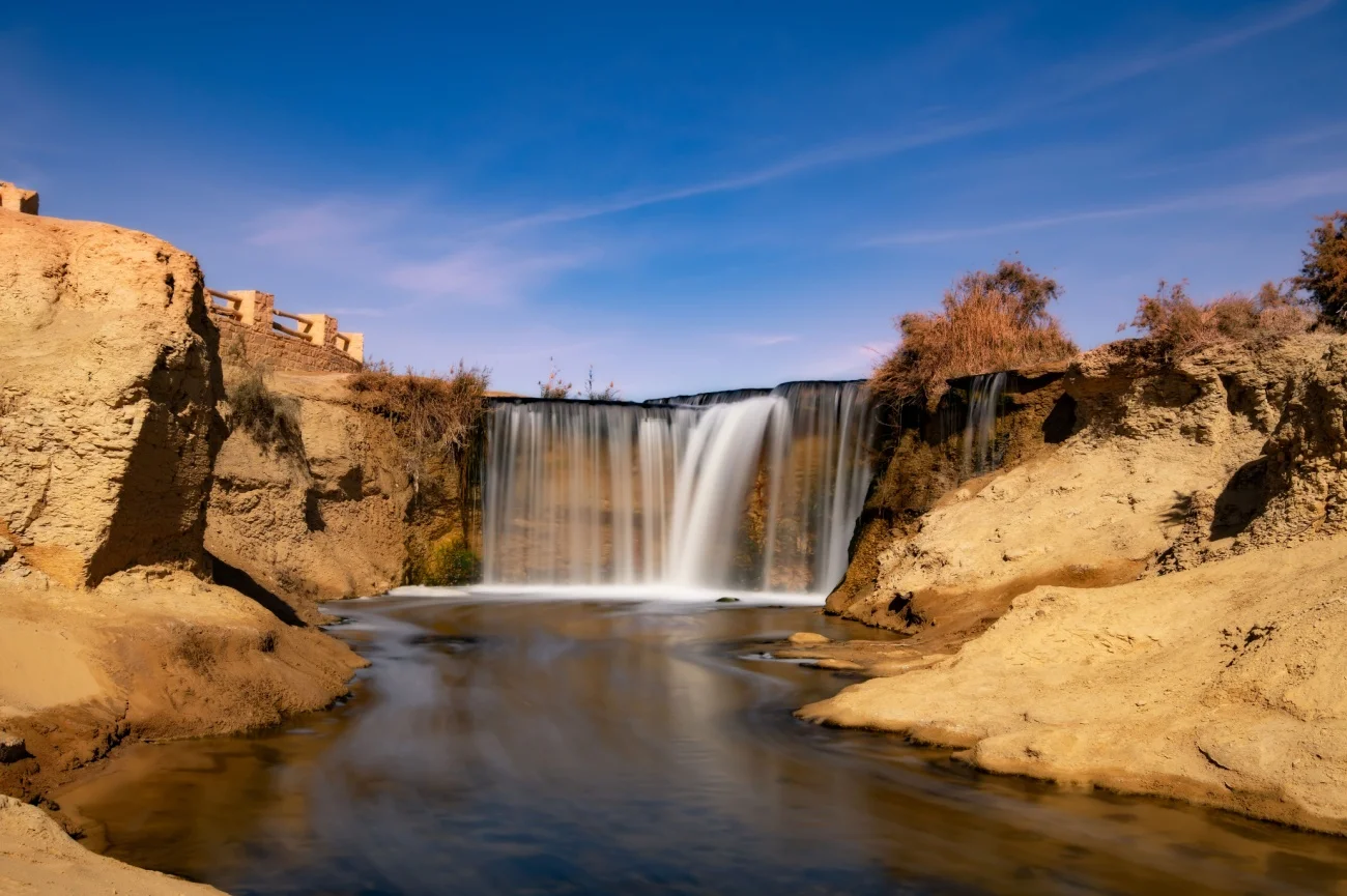 Cascata di Wadi El Rayan nel deserto del Fayyum, in Egitto