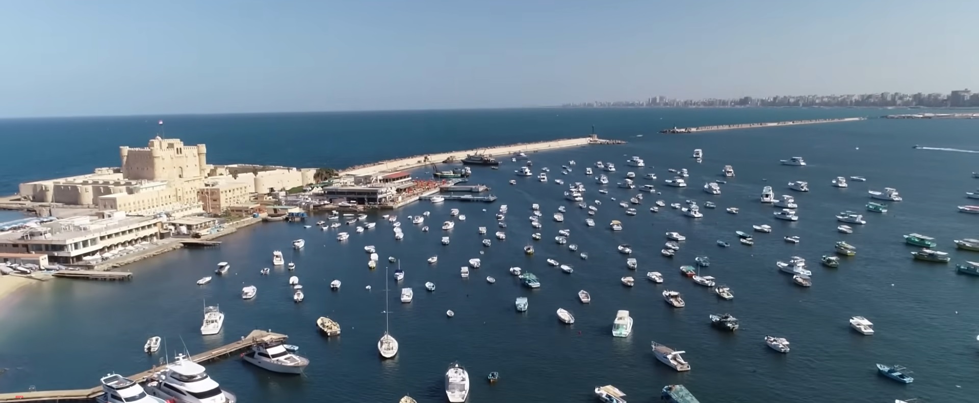 Cittadella di Qaitbay, porto e Mar Mediterraneo, Alessandria d'Egitto