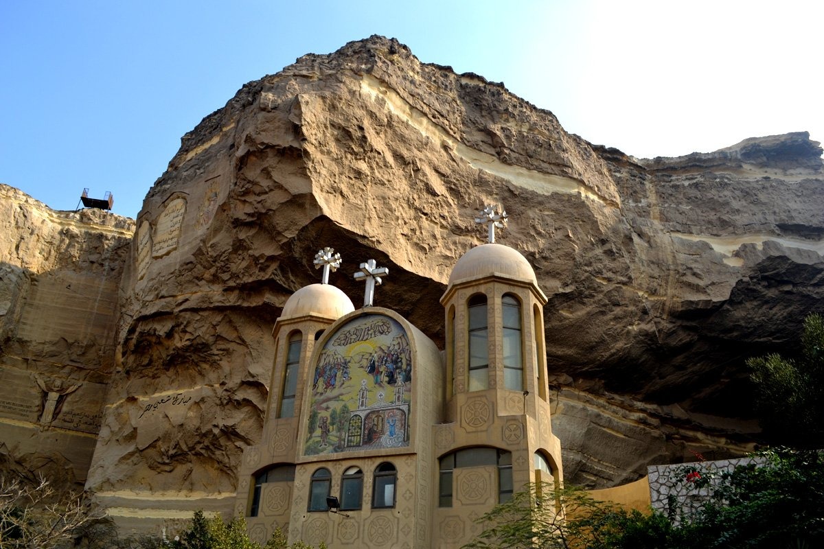 Felsenkirche im Mokattam-Gebirge in Kairo, Ägypten