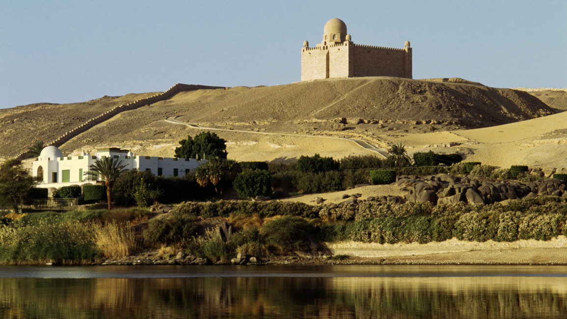 Aga-Khan-Mausoleum auf einem Hügel am Nil in Assuan, Ägypten