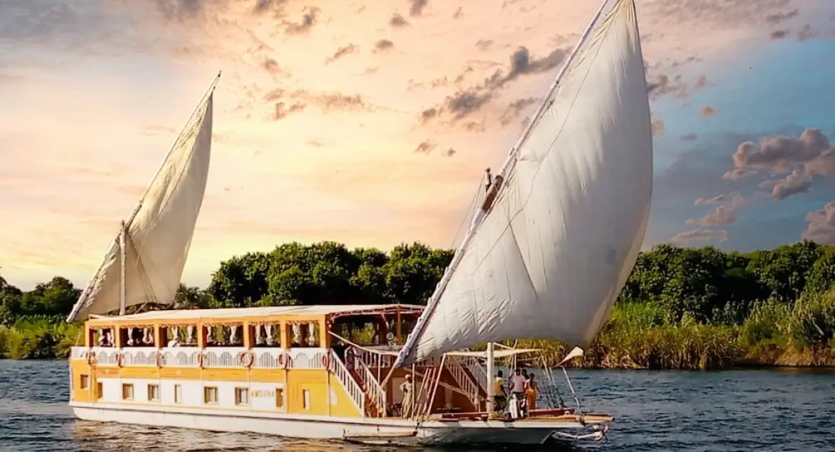 Amoura Dahabiya Nile Cruise