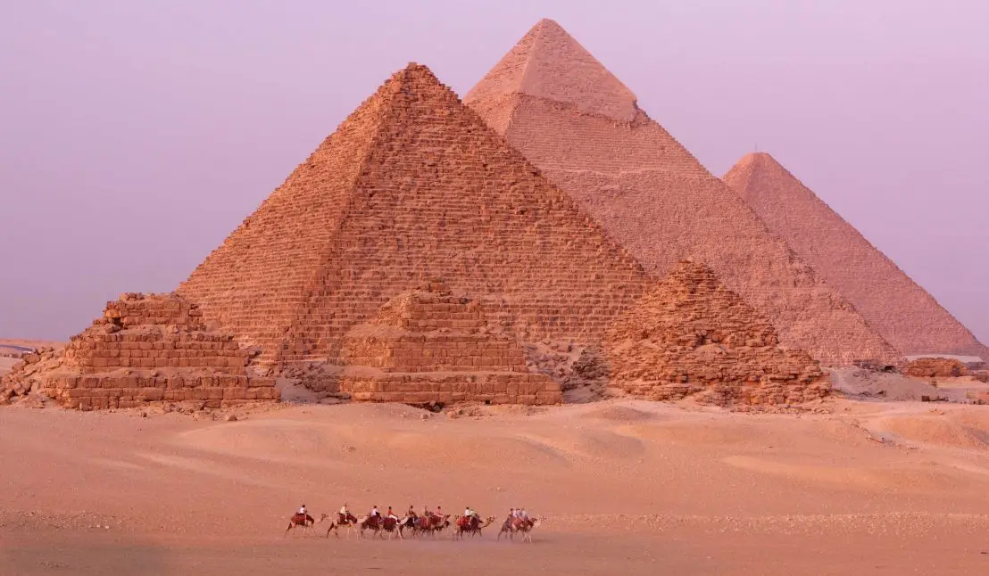 Half day Giza Pyramids tour