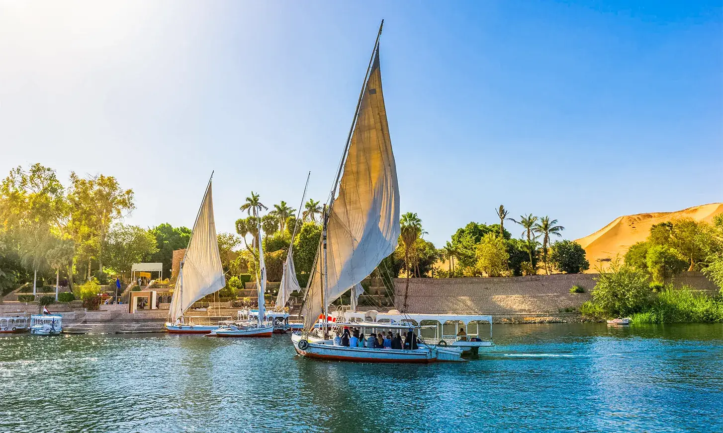 Aswan felucca sailing tour