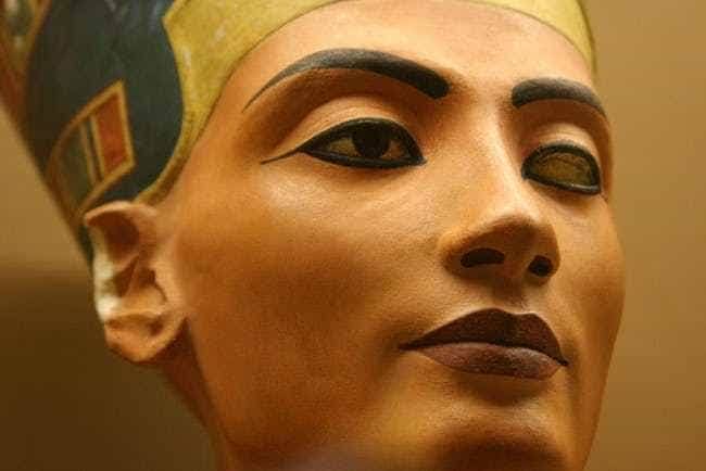 Who Was Nefertiti? The Queen of Egypt Behind the Famous Bust
