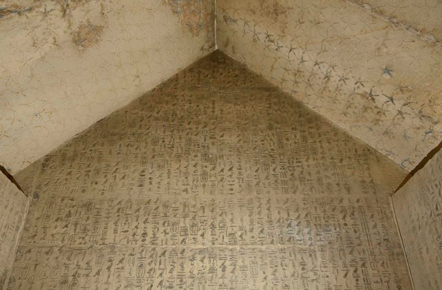 Cámara interior de la Pirámide de Unas en Saqqara