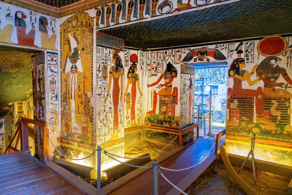 Grab der Königin Nofretari: Ägyptens Schönstes Königliches Grab