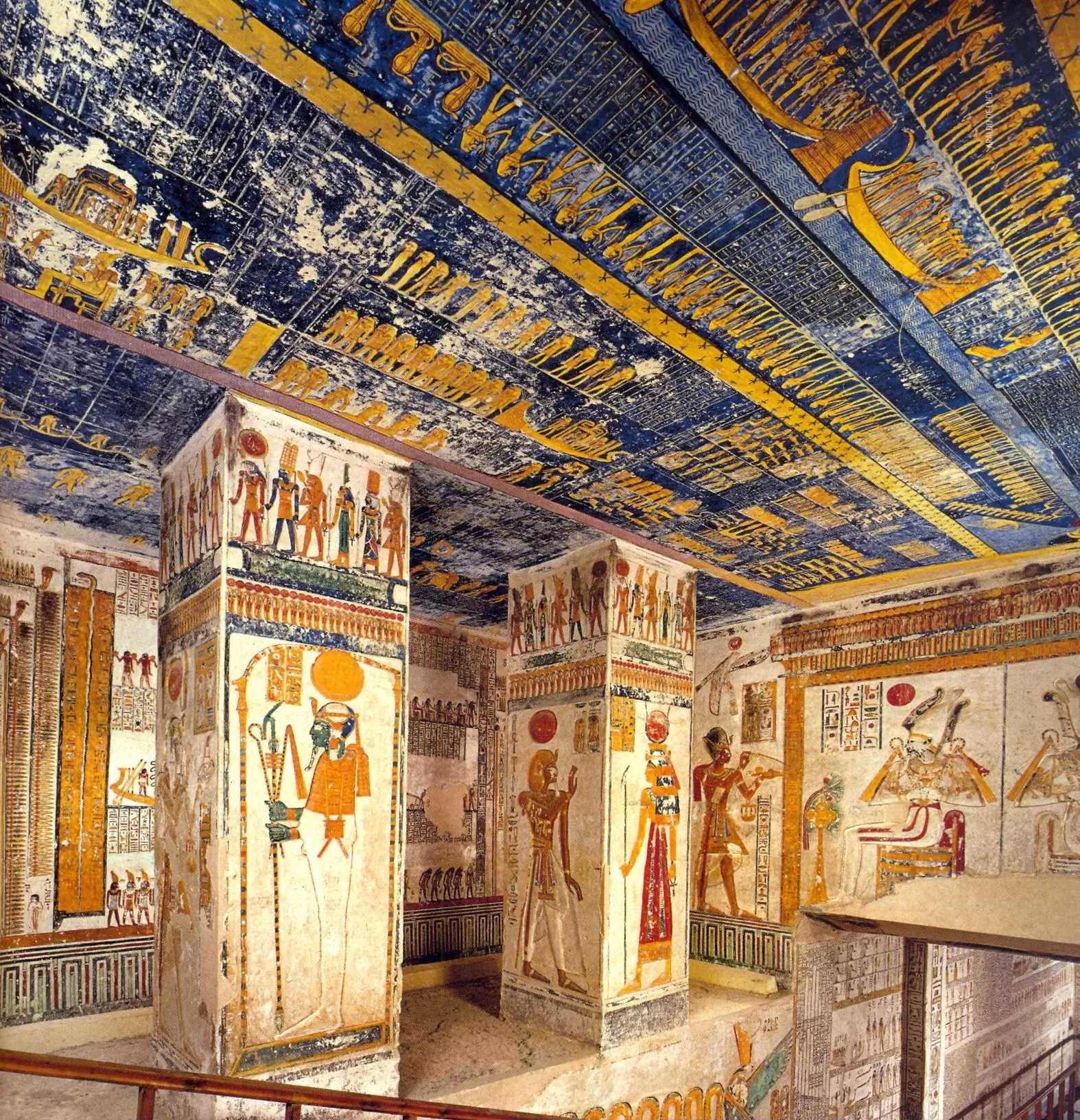 Explore Valley of The Kings Egypt Family Tour to Cairo, Luxor and Hurghada