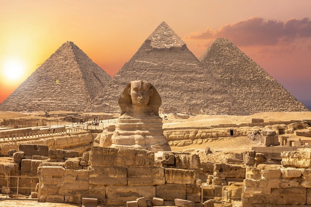 Visit Giza Pyramids Honeymoon Tour