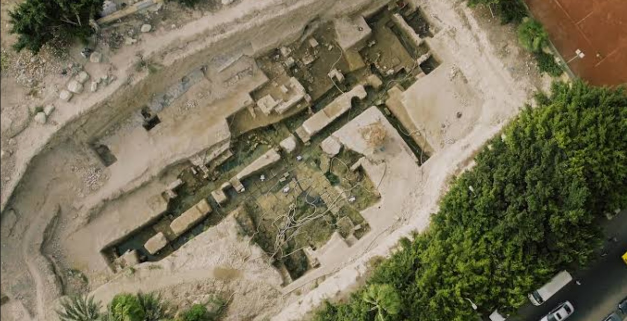 Vista aérea con dron de las ruinas ptolemaicas excavadas en los Jardines de Shallalat.