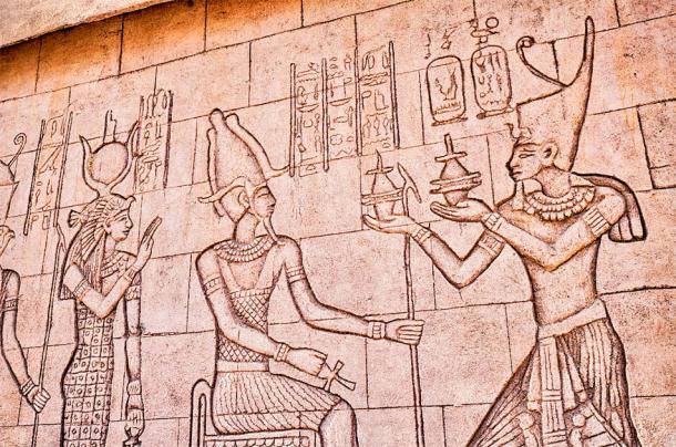 Daily Life in Ancient Egypt: Customs, Habits and Social Norms