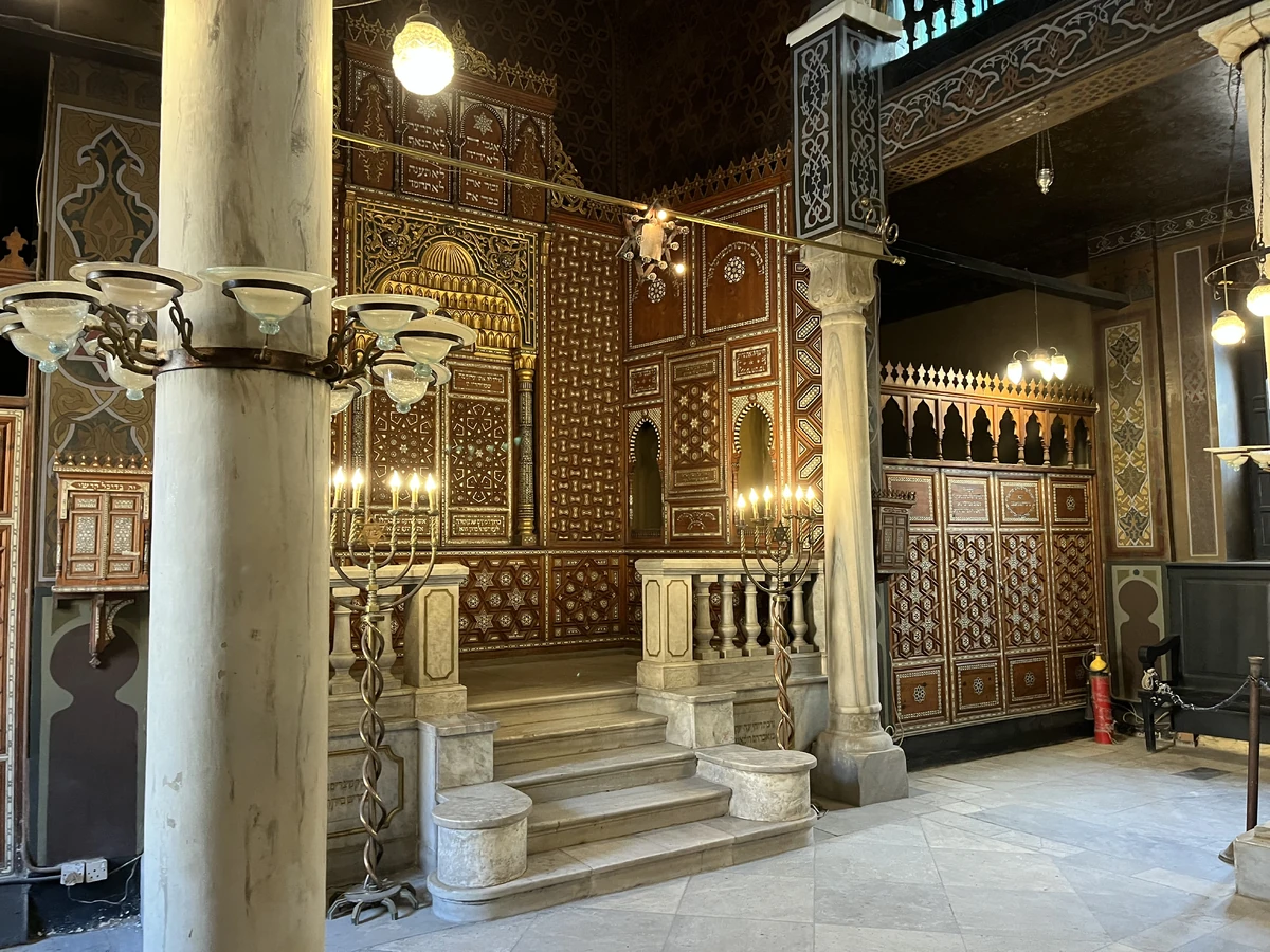 Ben Ezra Synagogue Christmas Tour in Old Cairo, Egypt