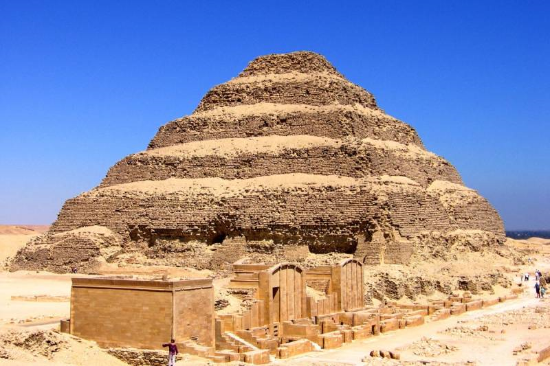 Giza Pyramids and Saqqara Tour from Alexandria Port