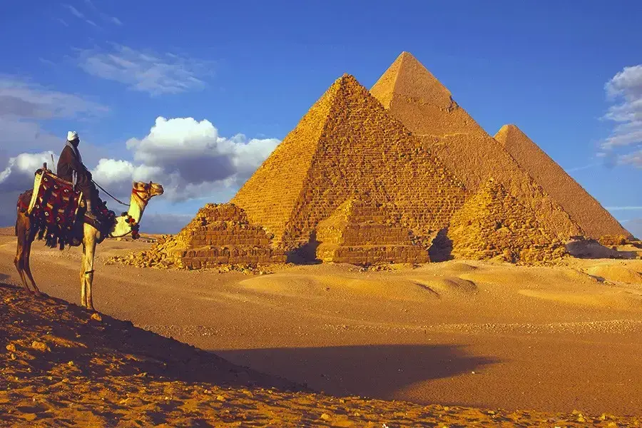 Giza Pyramids Tour from Port Said