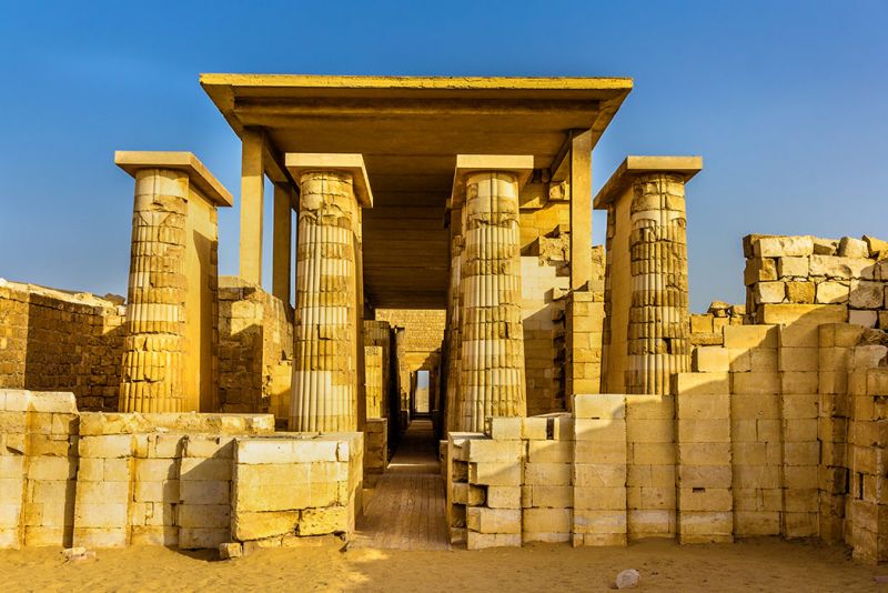 Tour di un giorno alle piramidi di Giza, Sakkara e Menfi