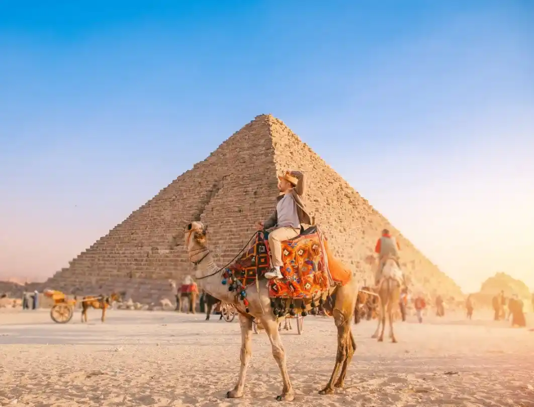 Erkundung des alten Ägypten: Tempel, Pharaonen und zeitlose Denkmäler