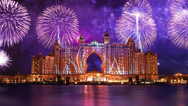 Dubai Shopping Festival with shopping and entertainment