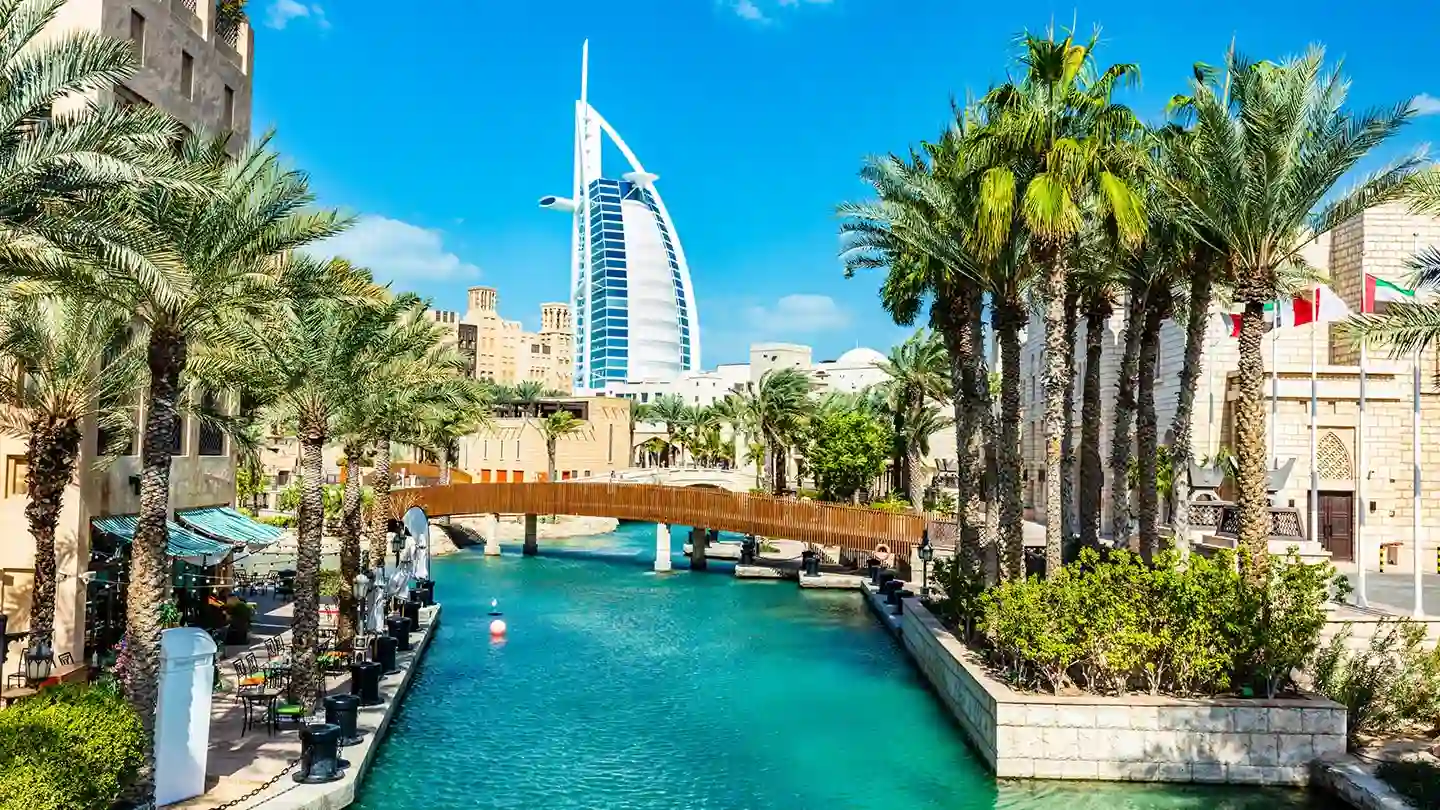 Explore dubai