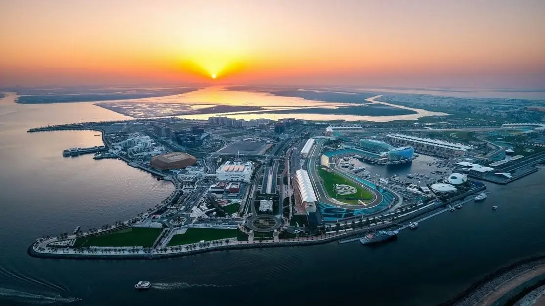 Abu Dhabi Sightseeing Tour Yas Island