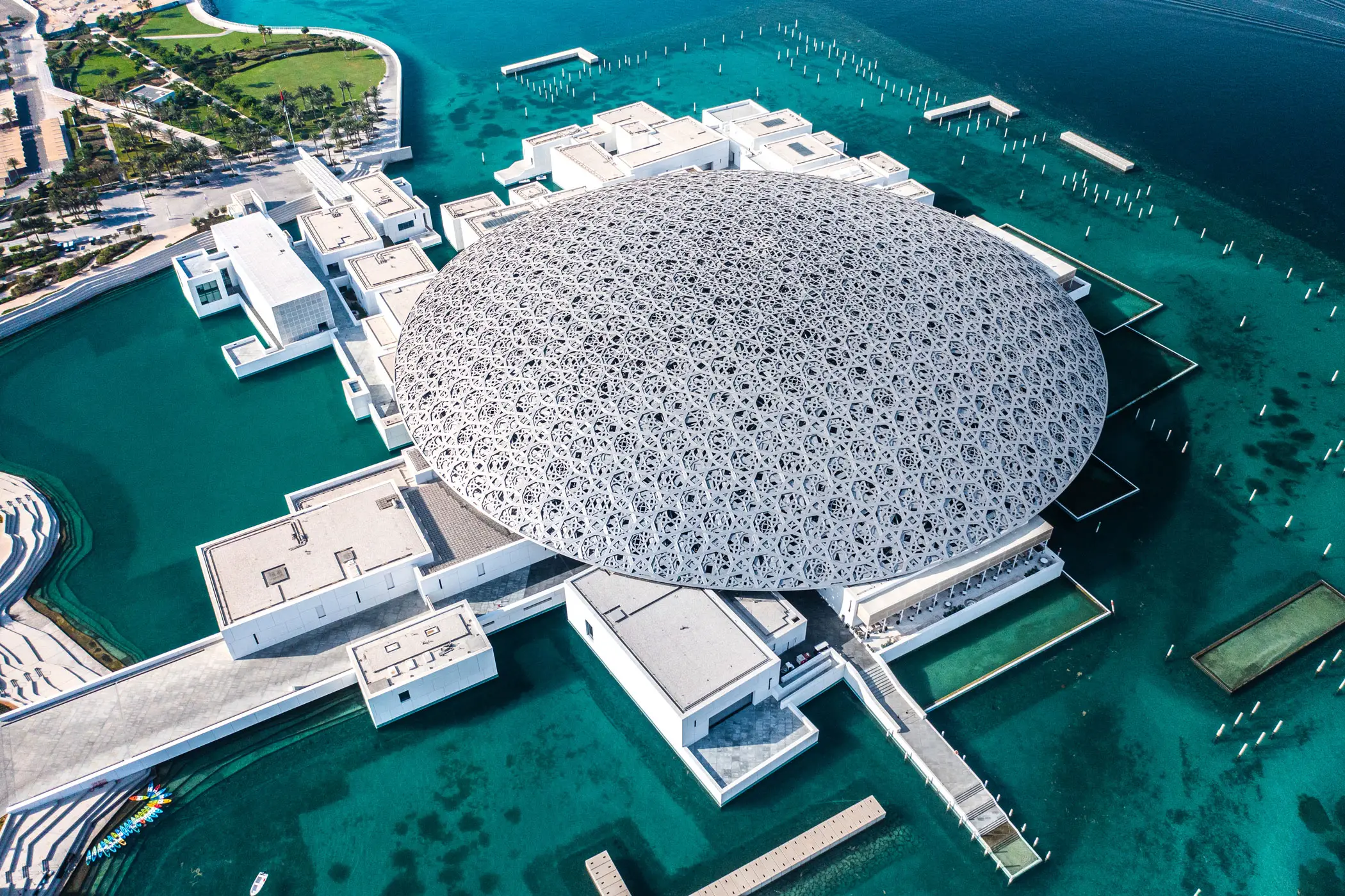 Things to Do in Abu Dhabi Louvre