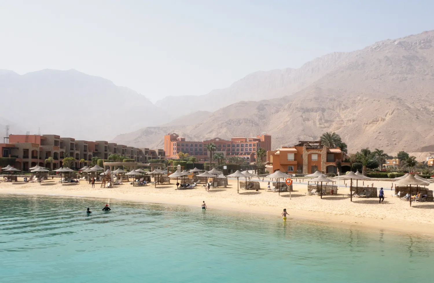 Budget Cairo and El Ain Sokhna Tour