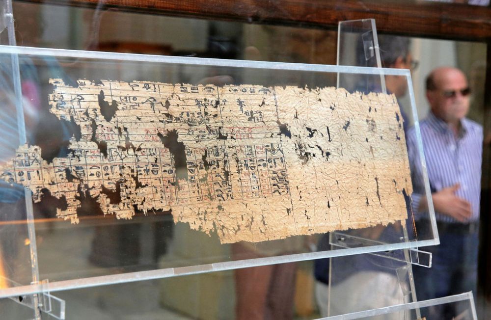 Altägyptisches Papyrusfragment aus dem Tagebuch des Merer