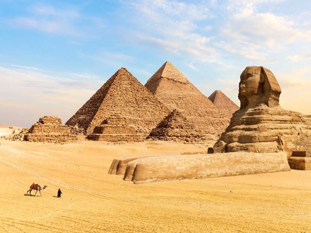 Explore Giza Pyramids classic Egypt tour Cairo